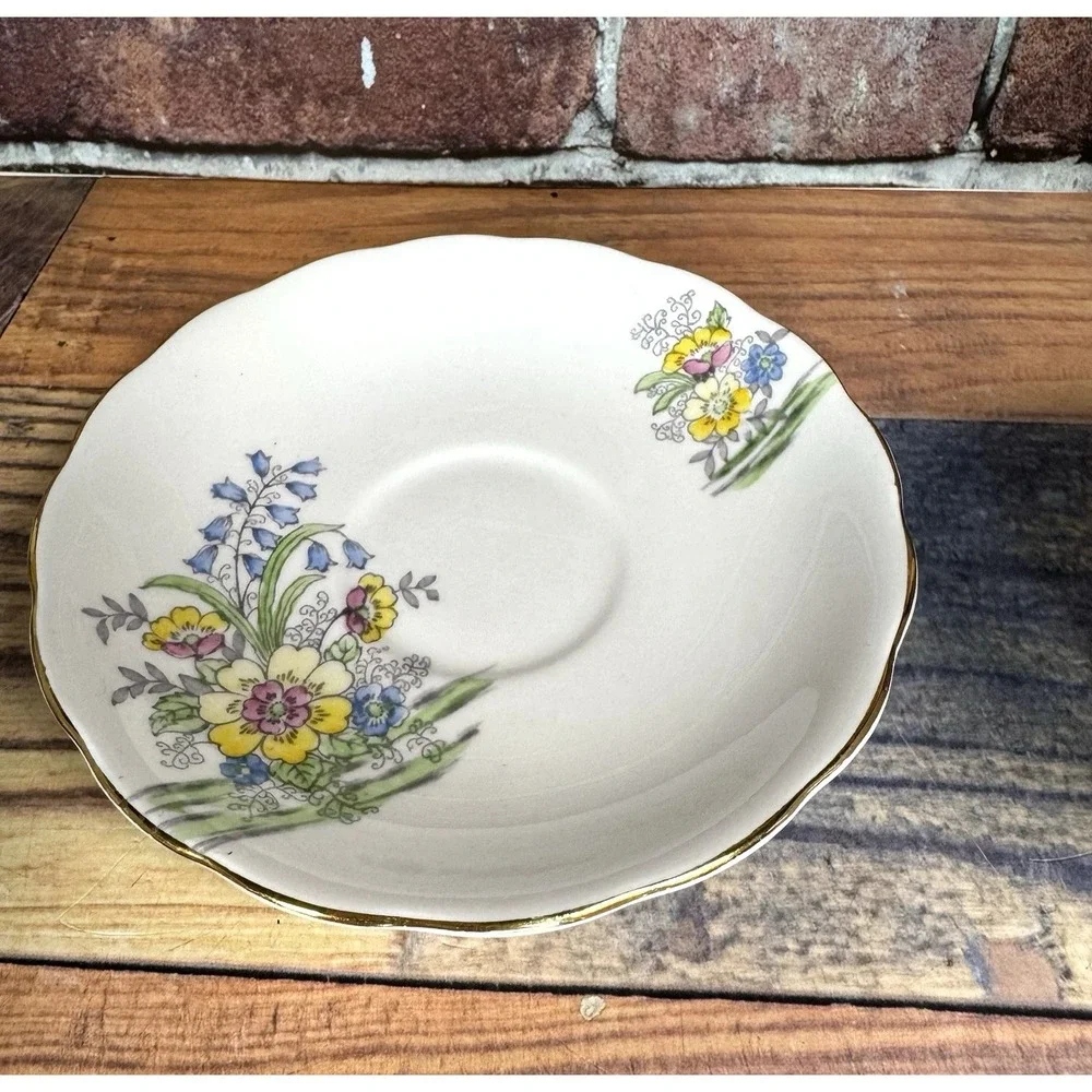 Colclough vintage teacup